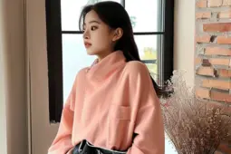 95后00后潮流消费指南，韩系慵懒风穿搭美妆与休闲生活