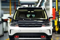 汽车养护全攻略，常规保养、故障排查、维修避坑与新能源专属养护