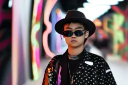 95后00后潮流消费新趋势，小众潮牌引领时尚潮流