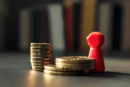 揭秘副业与理财中的内幕交易陷阱