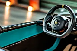 打造个性化驾驶体验，运动方向盘与汽车改装的完美融合