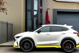 打造完美座驾，汽车个性化改装与实用配件精选