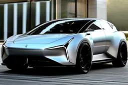 问界，新能源汽车与燃油车的未来融合