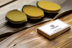 商务礼仪，名片存放的艺术