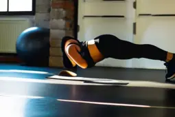 题，新手健身指南，科学减脂，避免误区