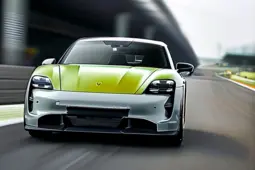 全面解析，如何挑选适合你的汽车，从加速测试到预算匹配