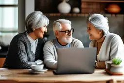 银发族智能生活安全指南，保护身份信息，远离网络诈骗