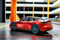 汽车保养全攻略，常规、故障排查与新能源养护，延长车辆使用寿命