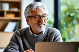 打造智能生活，银发族的适老化改造之旅