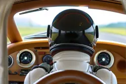 驾驭未来，掌握汽车驾驶技巧与应对策略